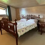 Haus Wenger Mountain View & Swimming Pool Апартаменты Капрун