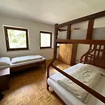 Haus Wenger Mountain View & Swimming Pool
